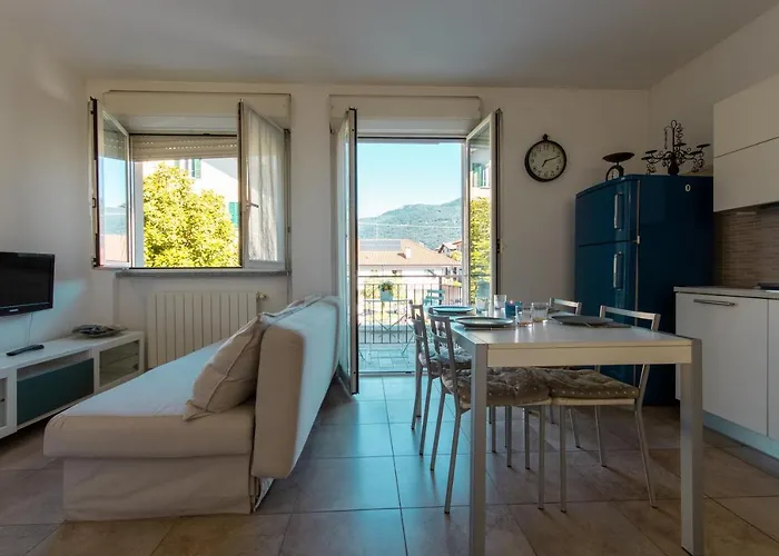 Cozy Apartment Mati Lago Maggiore