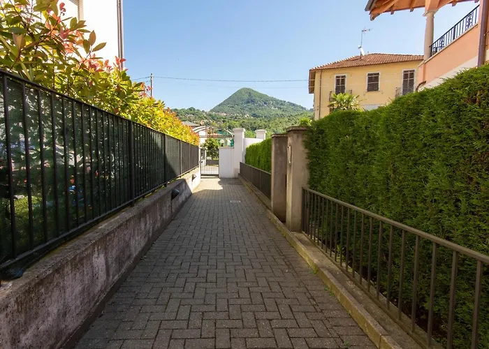 Cozy Apartment Mati Lago Maggiore